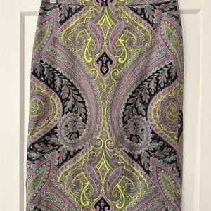 J Crew Sovereign Paisley Pencil Skirt Size 00, Green & Purple, Lined